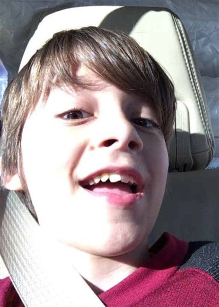 Jonah KittiesMama – Celebsgraphy