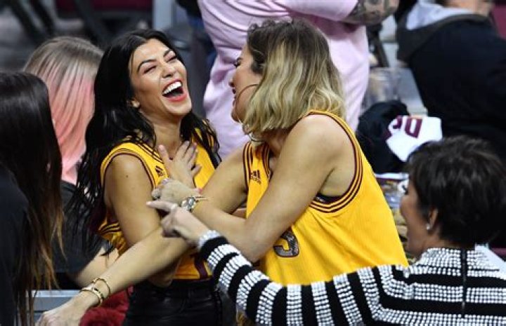 Kim and Khloé Better Take Notes Because Kourtney Kardashian’s Butt Has Gotten Huge