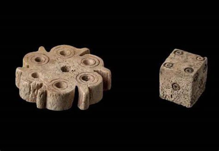 Medieval Token And Dice